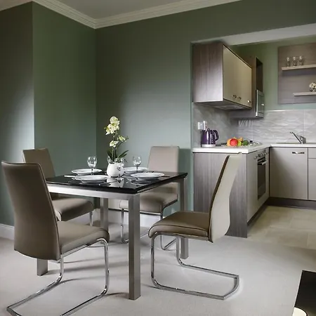 Aparthotel The Reserve At Muckross Park Kilclogherane